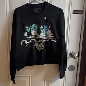 2/$10 NWOT Blackpink Cropped Sweatshirt Size Medium